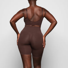 SEAMLESS SCULPT BUTT LIFTING SHORT | COCOA