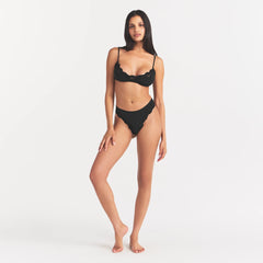 FITS EVERYBODY LACE SCOOP BRALETTE | ONYX