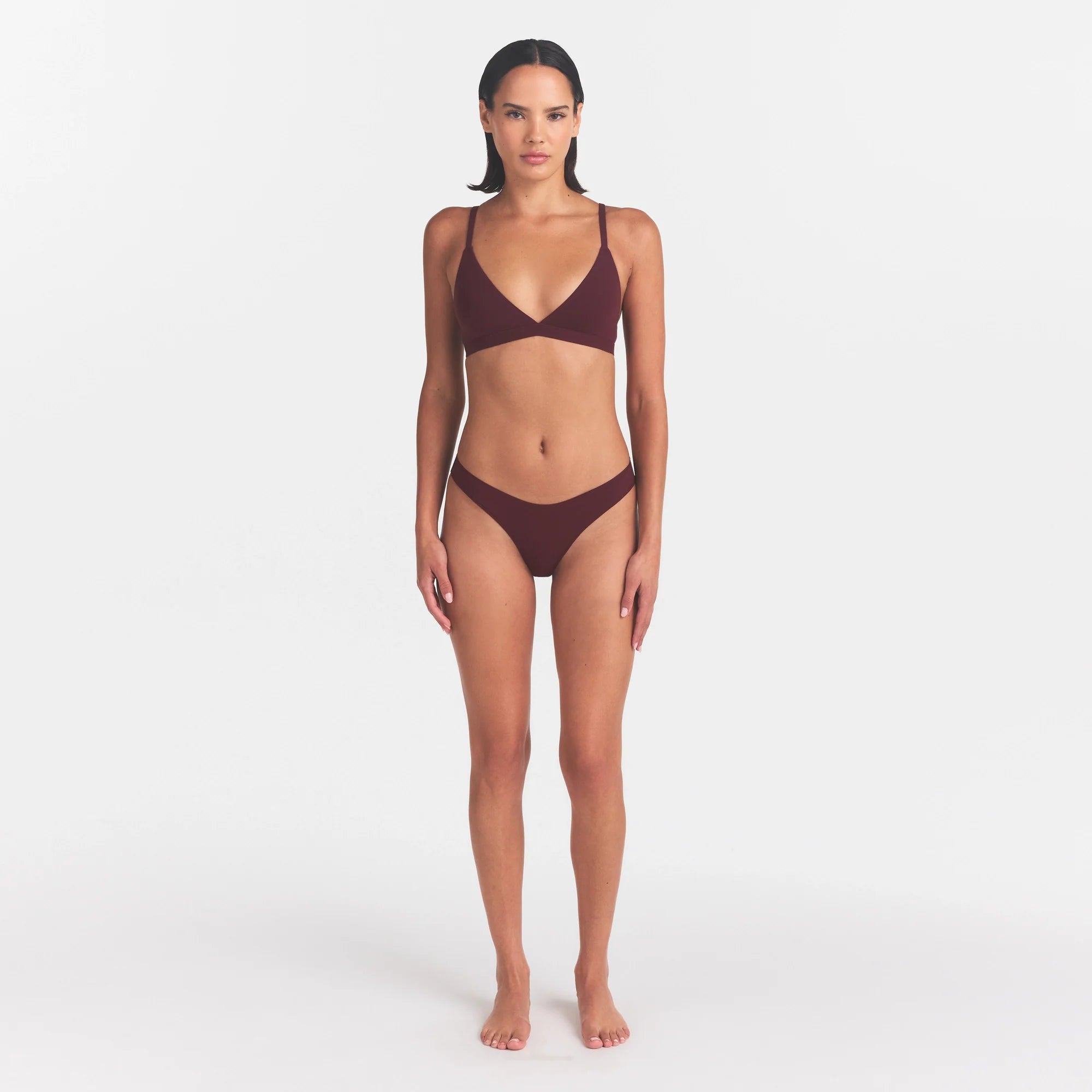 FITS EVERYBODY TRIANGLE BRALETTE | CURRANT