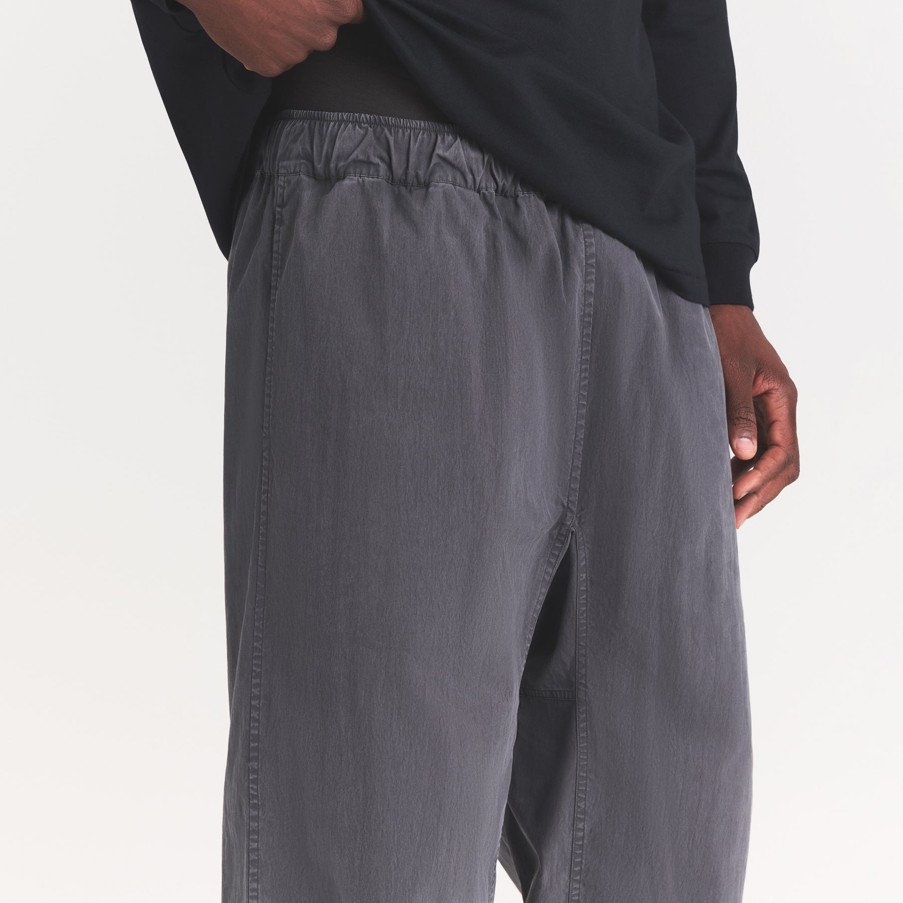 WOVEN MENS PULL-ON PANT | ASH