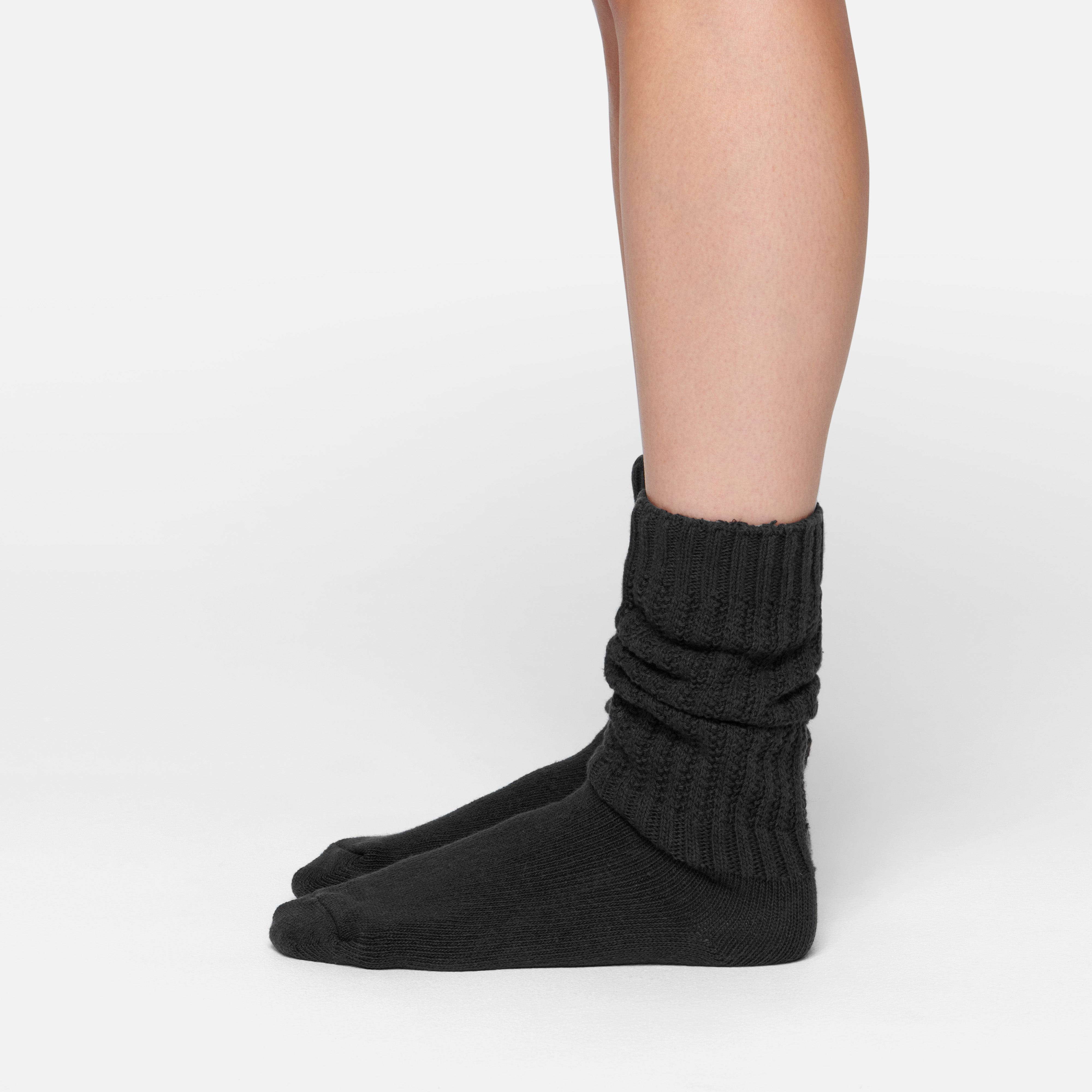 SLOUCH SOCK | SOOT