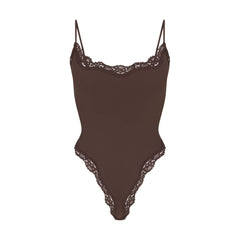 FITS EVERYBODY LACE CAMI BODYSUIT | ESPRESSO