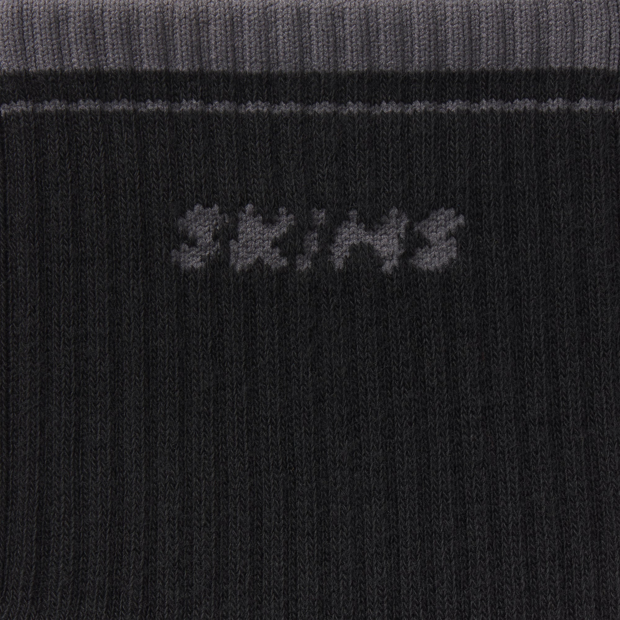 SKIMS SOCKS RIBBED CREW LOGO SOCK | ONYX AND DARK HEATHER GREY