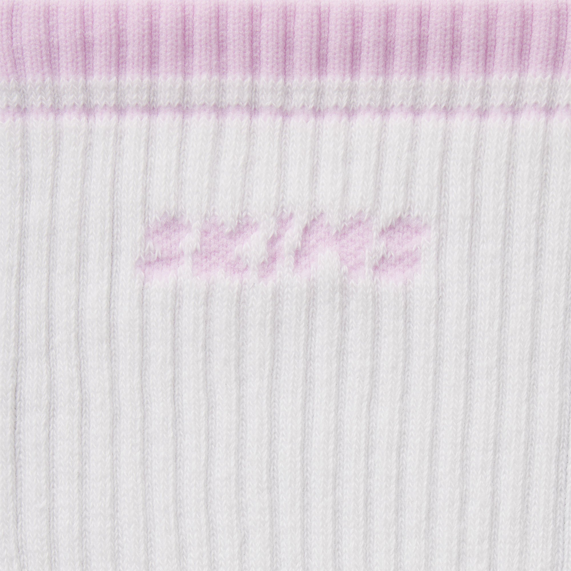 SKIMS SOCKS RIBBED QUARTER CREW LOGO SOCK | SNOW AND CHERRY BLOSSOM