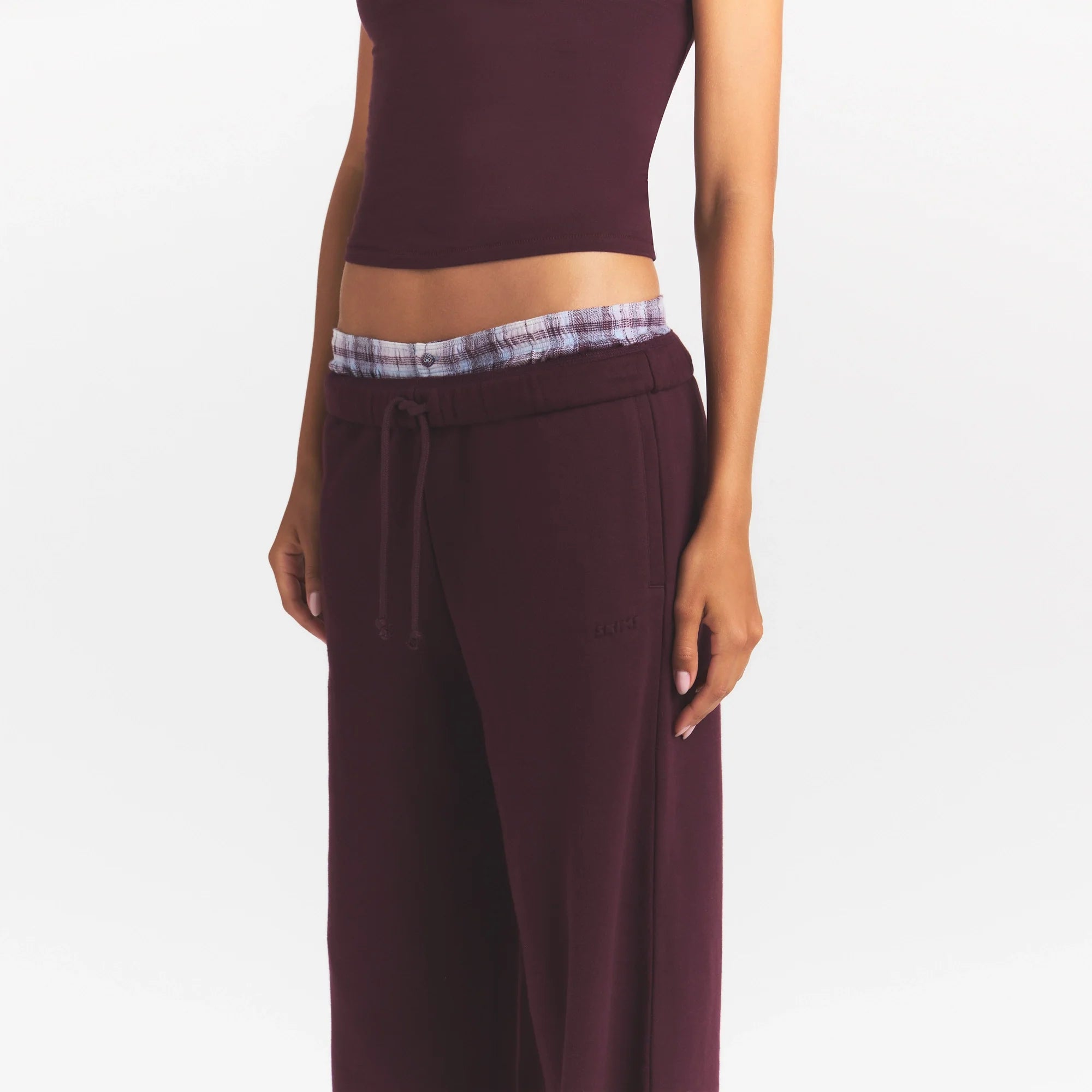 COTTON FLEECE CLASSIC STRAIGHT LEG PANT | CURRANT