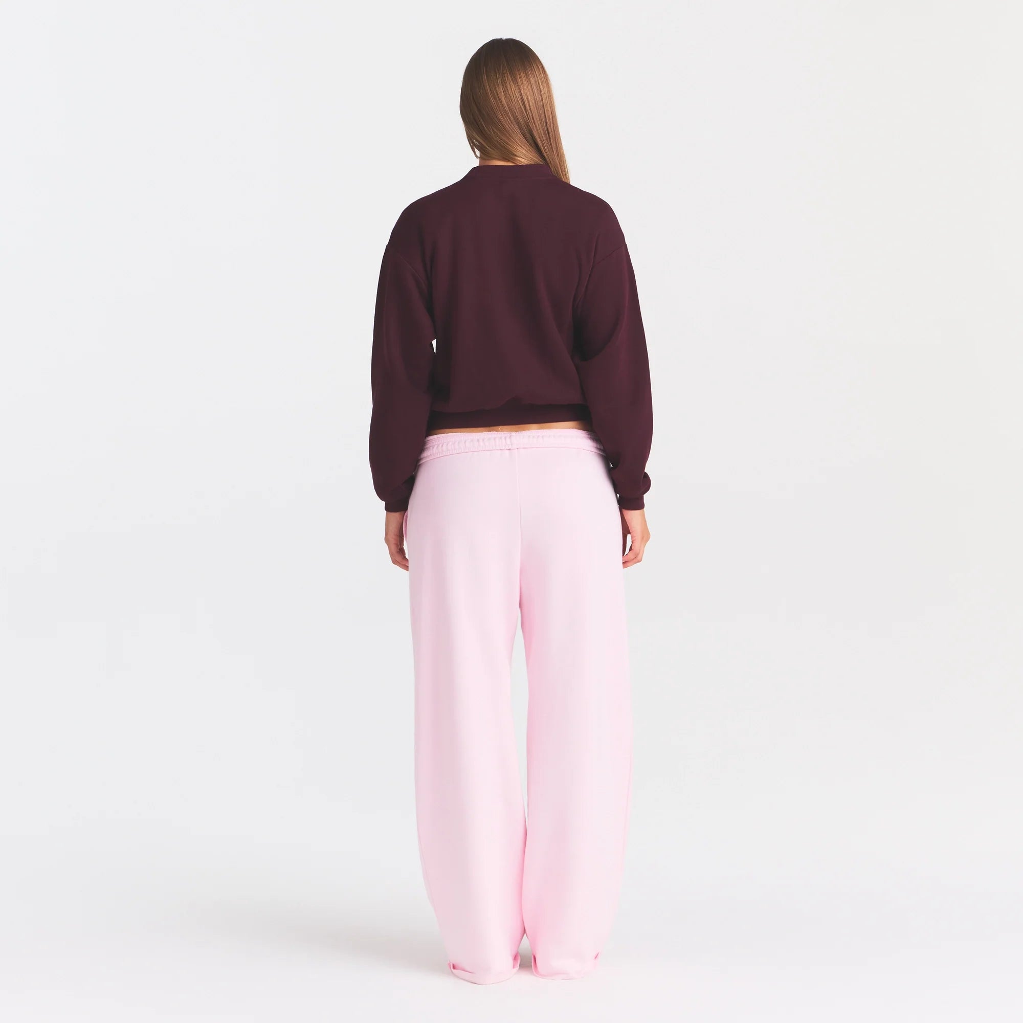 COTTON FLEECE CLASSIC CREWNECK | CURRANT ARCHED SKIMS PLAID