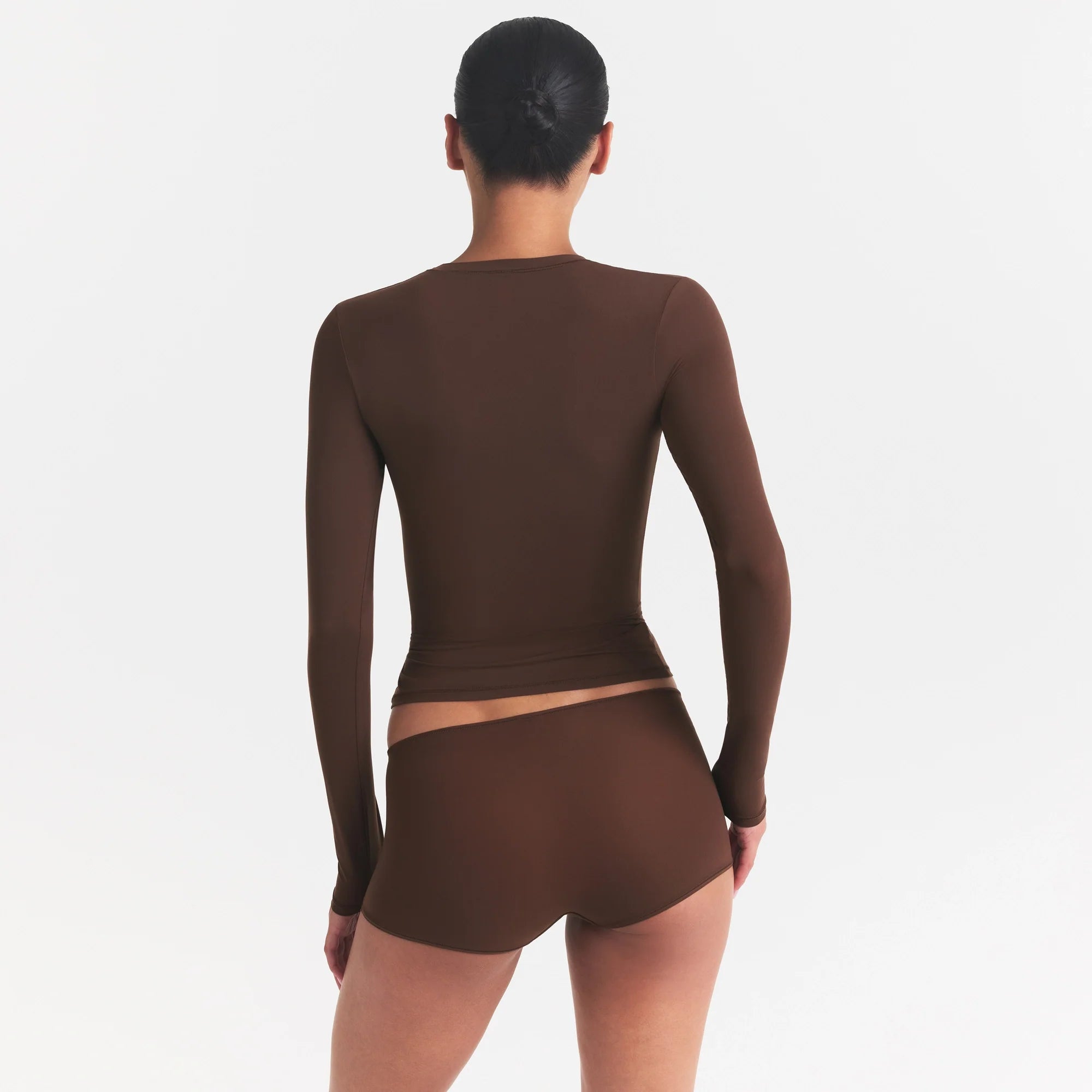 FITS EVERYBODY LONG SLEEVE T-SHIRT | COCOA