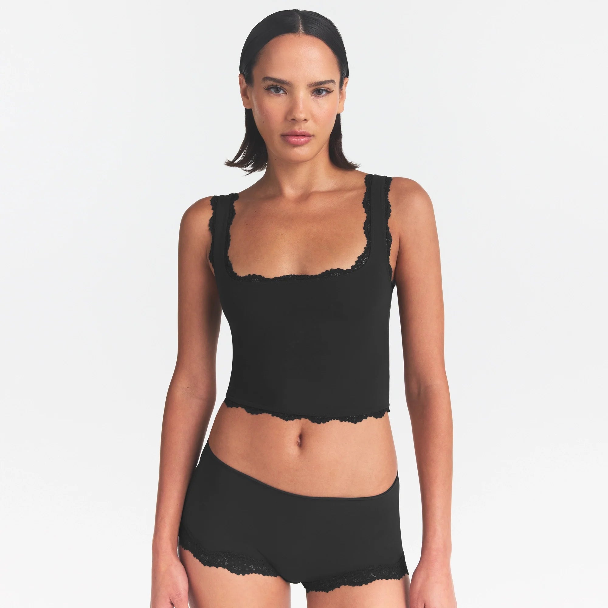 FITS EVERYBODY LACE TANK | ONYX